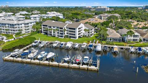 513 Oak Harbour Drive, Juno Beach FL - photo 24 of 39
