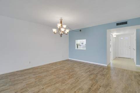 60 Yacht Club Drive #103, North Palm Beach FL - photo 10 of 26