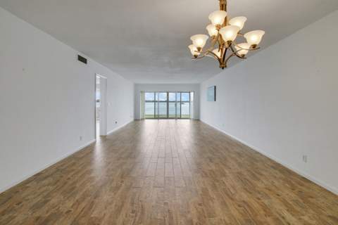 60 Yacht Club Drive #103, North Palm Beach FL - photo 8 of 26