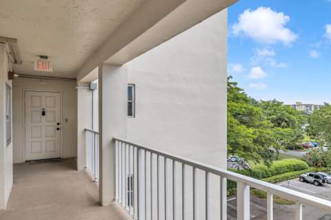 3080 N Course Drive #501, Pompano Beach FL - photo 21 of 28
