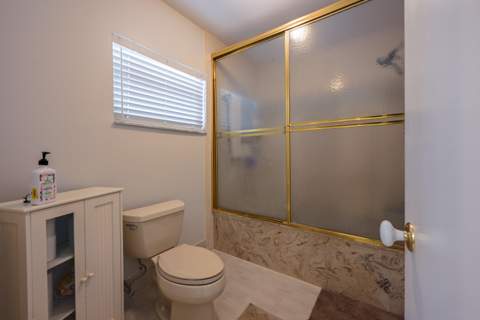 8129 Pine Circle #33, Tamarac FL - photo 13 of 21