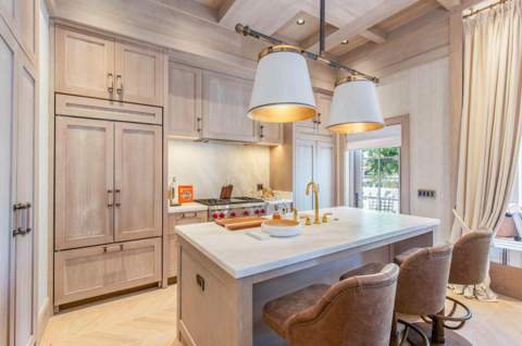 236 Phipps Plaza #202, Palm Beach FL - photo 12 of 55