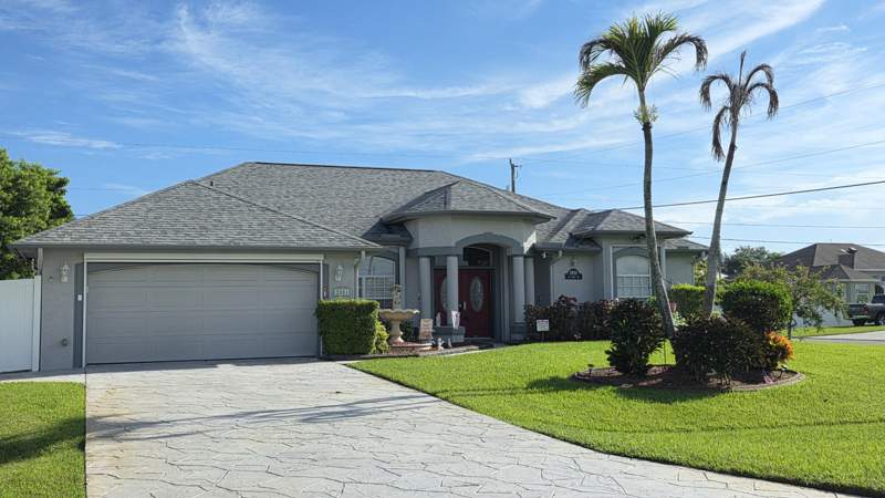 3 bedroom Single Family Residence at 2801 SE Eagle Drive, Port St Lucie Section 39, Port St. Lucie — photo 2