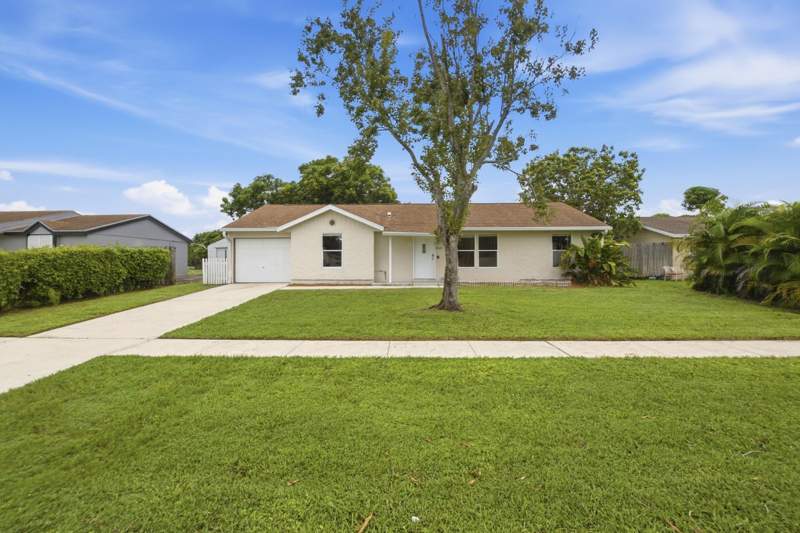 2 bedroom Single Family Residence at 5141 Saint John Avenue, Le Chalet 2A, Boynton Beach — photo 5