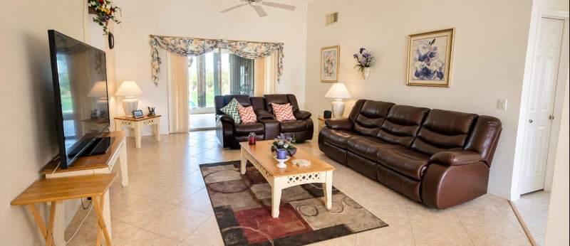 2 bedroom Single Family Residence at 6747 Picante Circle, Spanish Lakes Fairways NE Phase, Fort Pierce — photo 3