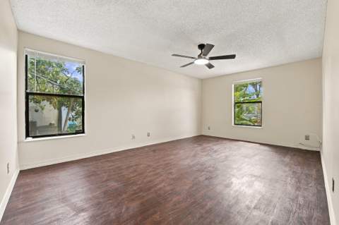 5141 Saint John Avenue, Boynton Beach FL - photo 15 of 43