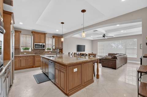 10998 NW 78th Place, Parkland FL - photo 13 of 116