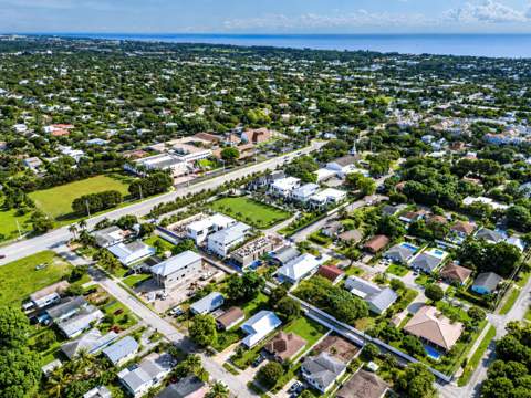 300 Grove Place, Delray Beach FL - photo 22 of 24