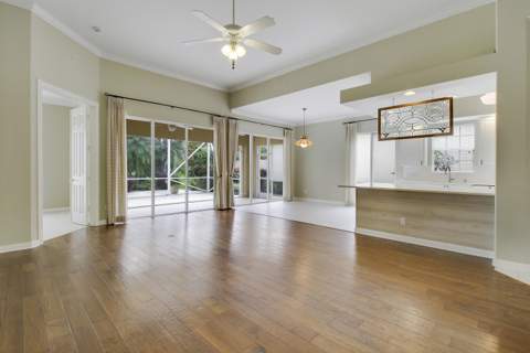 4718 Dovehill Drive, Palm Beach Gardens FL - photo 9 of 58