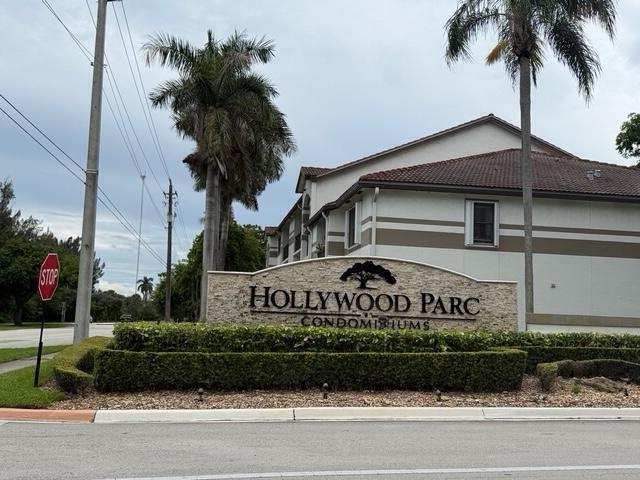 2 bedroom Condominium at 520 S Park Road #22-12, Hollywood Parc Condominium, Hollywood — photo 1
