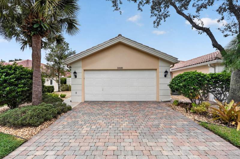 2 bedroom Villa at 3446 SE Glacier Terrace, The Retreat, Hobe Sound — photo 3