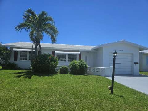 1598 SW 13Th Terrace, golf community for sale in Boynton Beach