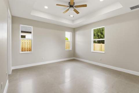 4383 Marilyn Drive, Lake Worth FL - photo 7 of 13
