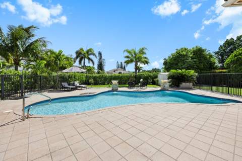 2933 E Fontana Court, Royal Palm Beach FL - photo 9 of 92