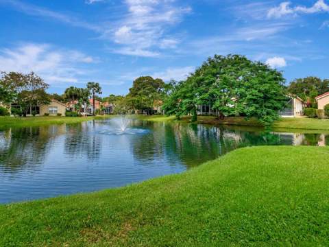11081 Springbrook Circle, Boynton Beach FL - photo 6 of 37