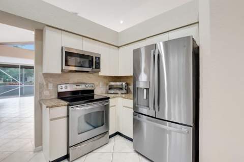 11081 Springbrook Circle, Boynton Beach FL - photo 16 of 37