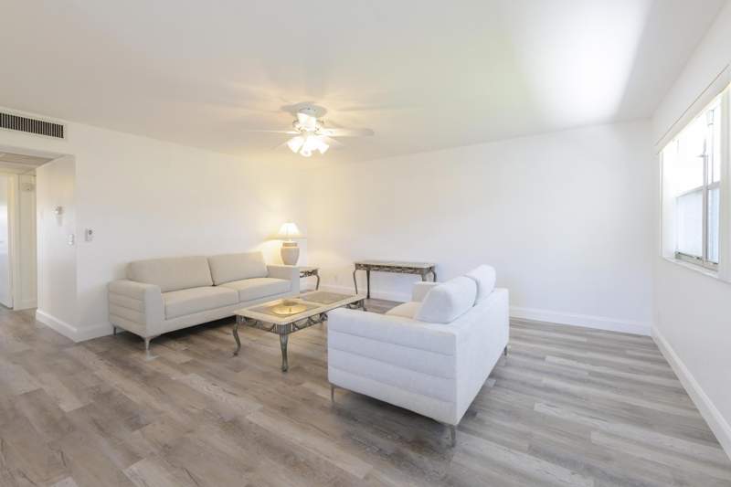 2 bedroom Condominium at 189 Valencia H, Kings Point Valencia Condos, Delray Beach — photo 4