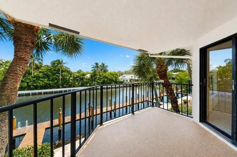 800 Andrews Avenue #4, Delray Beach FL - photo 17 of 36