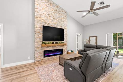 1531 NW 102nd Way, Coral Springs FL - photo 13 of 36