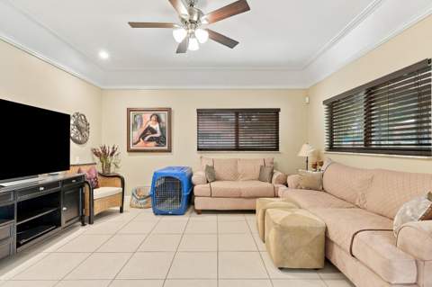 99 Cuyahoga Road, Lake Worth FL - photo 12 of 57