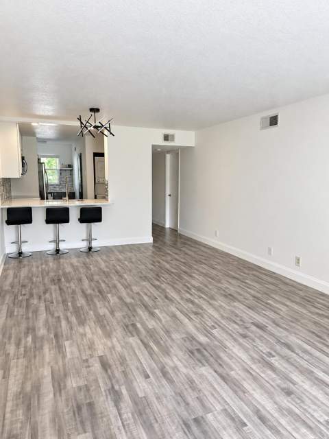 7355 Woodmont Terrace #104, Tamarac FL - photo 14 of 20