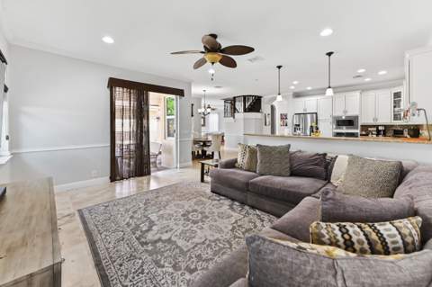 8249 Viale Matera, Lake Worth FL - photo 10 of 53