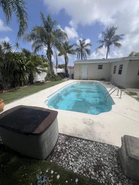 591 Tallulah Road, Lake Worth FL - photo 9 of 9