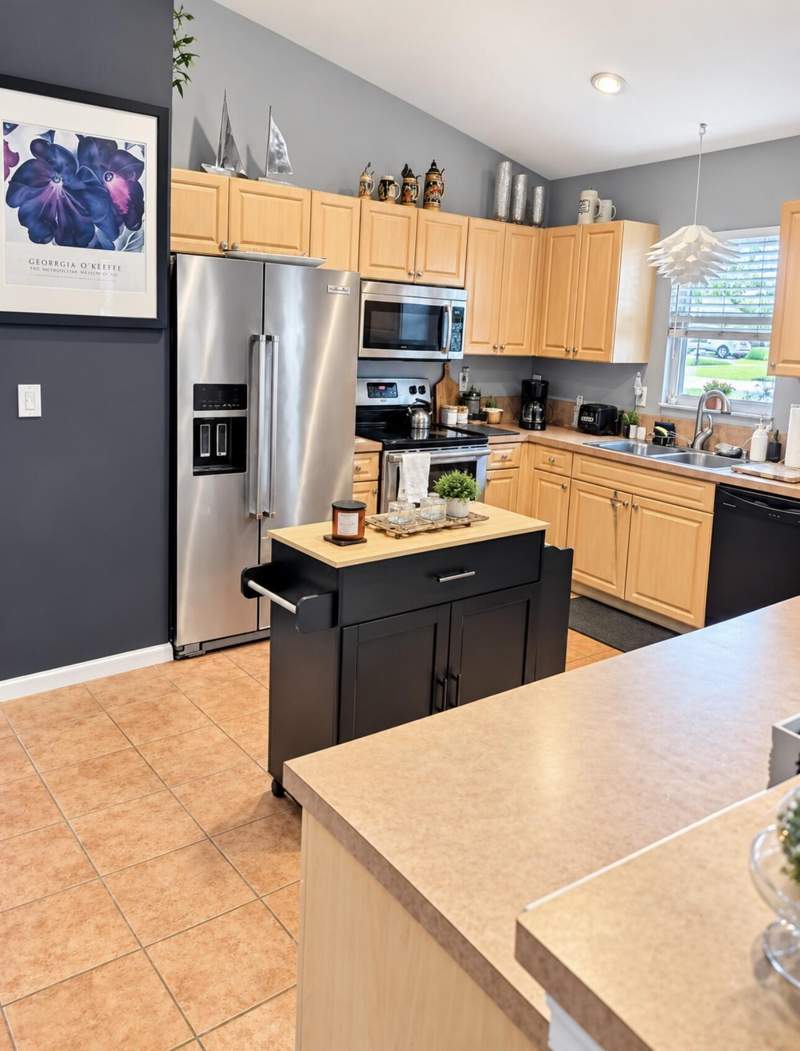 3 bedroom Single Family Residence at 2745 SW Montego Terrace #none, St Lucie Falls (Aka River Forest), Stuart — photo 3