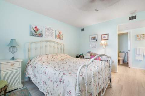 901 Seafarer Circle #306, Jupiter FL - photo 8 of 42