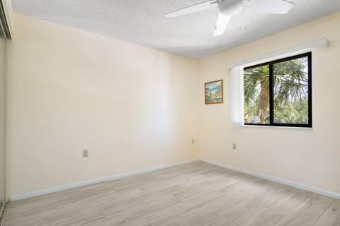 901 Seafarer Circle #306, Jupiter FL - photo 17 of 42