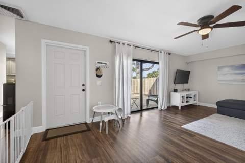 1101 11th Way, West Palm Beach FL - photo 14 of 43