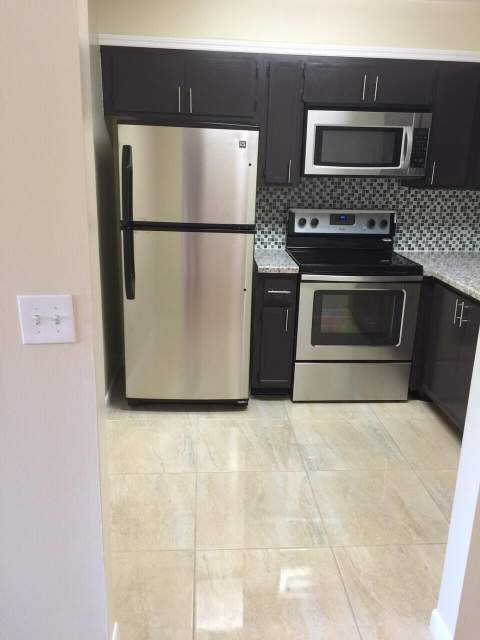 2878 Donnelly Drive #207, Lake Worth FL - photo 10 of 11
