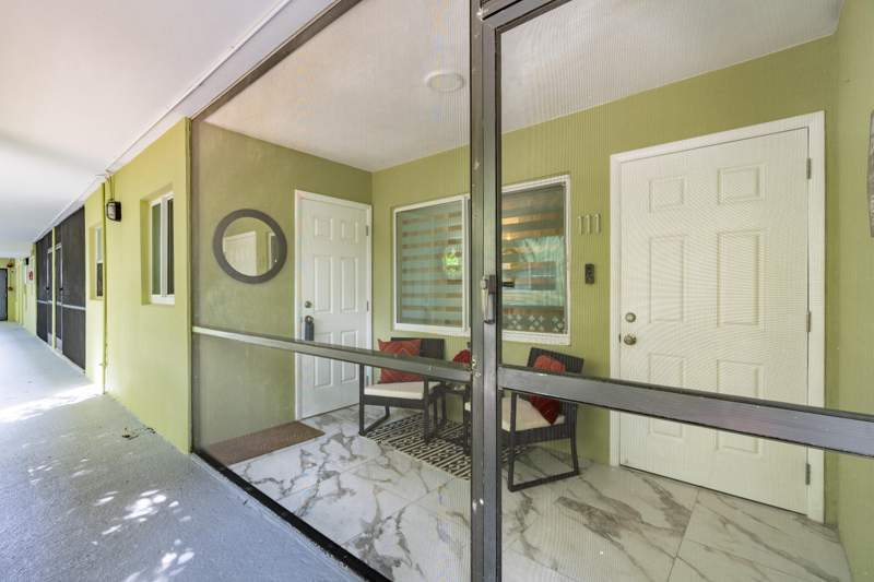 1 bedroom Condominium at 1425 Arthur Street #111B, Santa Monica Condominium, Hollywood — photo 3