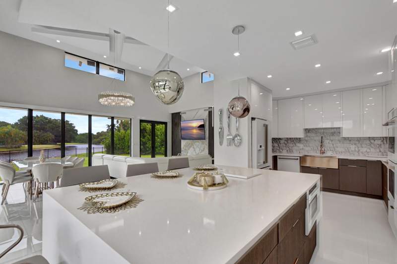 5 bedroom Single Family Residence at 10385 Avenida Del Rio, Rio Poco, Delray Beach — photo 3