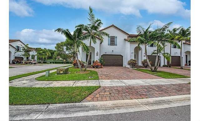 3199 Santa Catalina Place, home for sale in Greenacres
