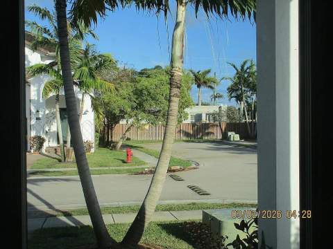 3199 Santa Catalina Place, Greenacres FL - photo 16 of 17