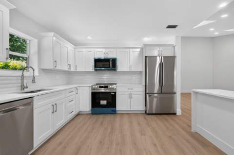 200 SW 29th Avenue, Delray Beach FL - photo 16 of 28