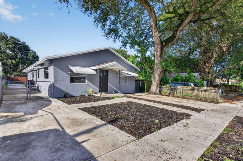 3 bedroom Single Family Residence at 5715 Garfield Street, Hollywood Beach Heights Sec, Hollywood — photo 3