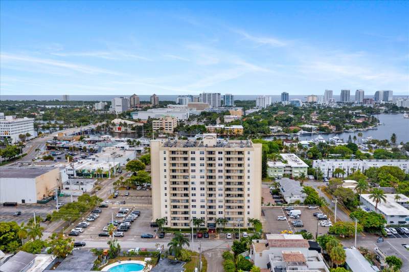 2 bedroom Condominium at 900 NE 18th Avenue #406, Victoria Park Tower Condo, Fort Lauderdale — photo 2