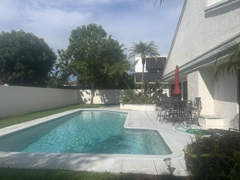 4 bedroom Single Family Residence at 7810 NW 4th Street, Canterbury, Plantation — photo 3