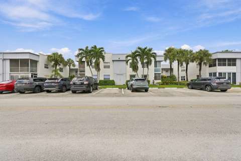 541 Burgundy L #541, golf community for sale in Delray Beach