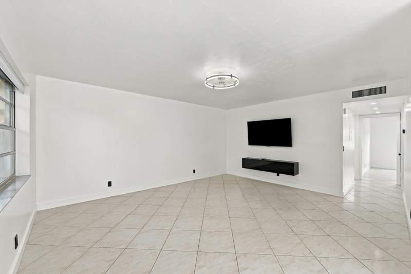 2 bedroom Condominium at 541 Burgundy L #541, Kings Point Burgundy Condos, Delray Beach — photo 4