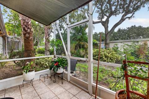 12598 Crystal Pointe Drive #D, Boynton Beach FL - photo 15 of 29