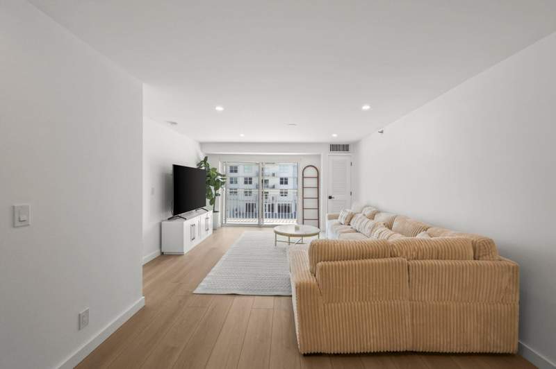 2 bedroom Condominium at 4505 S Ocean Boulevard #203, 45 Ocean Condo, Highland Beach — photo 3