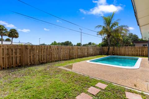 2000 NW 91st Way, Sunrise FL - photo 11 of 57