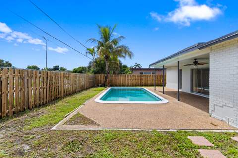 2000 NW 91st Way, Sunrise FL - photo 12 of 57