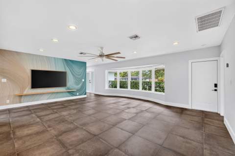 410 SW 55th Terrace, Plantation FL - photo 10 of 63