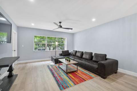 6731 Cypress Road #205, Plantation FL - photo 13 of 42