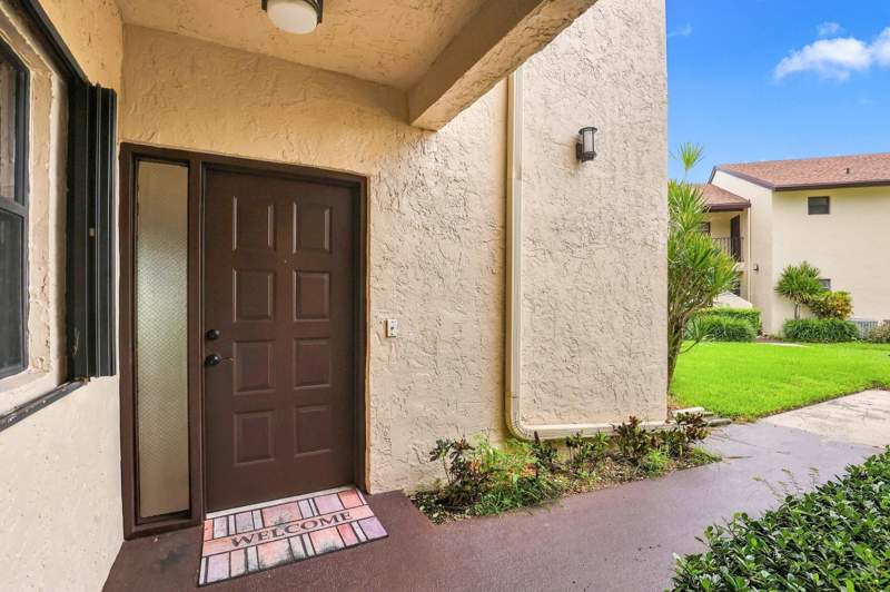 2 bedroom Condominium at 8609 Boca Glades Boulevard #A, Boca Glades Condo A Thru D, Boca Raton — photo 5