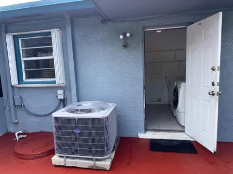650 SW 28th Way, Fort Lauderdale FL - photo 18 of 21